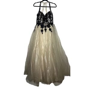 Masquerade Black Lace Ivory Yellow Tulle Halter Prom Pageant Gown Dress 11/12